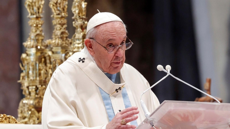 El Papa Francisco durante la Santa Misa para la Solemnidad de María en la Basílica de San Pedro en la Ciudad del Vaticano.