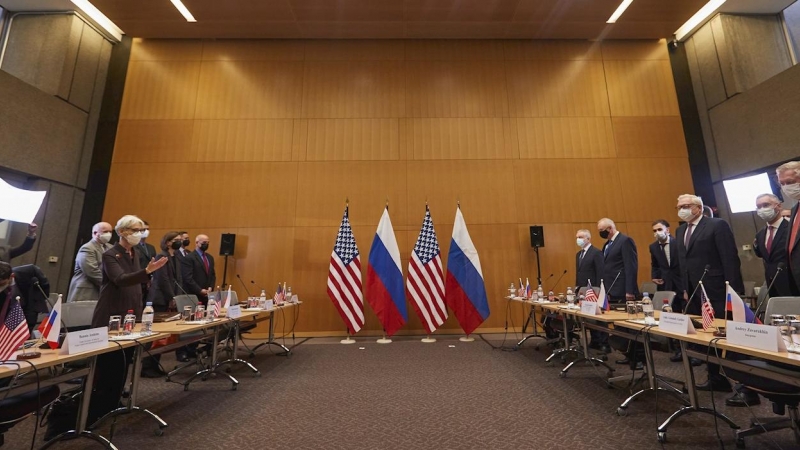 10/01/2022 La subsecretaria de Estado de EEUU  y el viceministro de Relaciones Exteriores de Rusia se reúnen en Ginebra, Suiza.