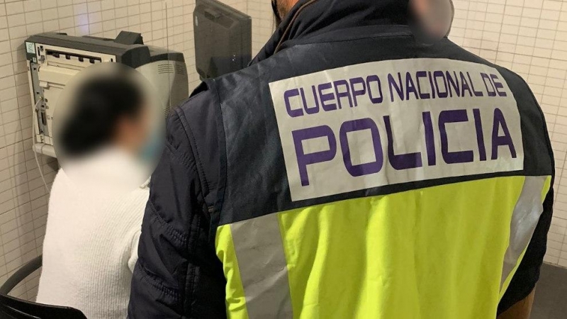 Detenida una mujer con ocho órdenes de busca y captura, una en Santander