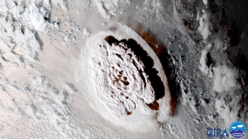 15/01/2022 Erupción explosiva del volcán Hunga Tonga-Hunga