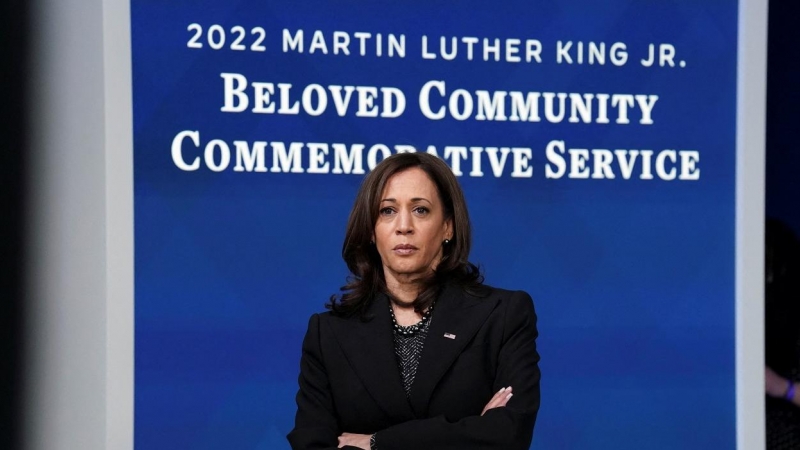 La vicepresidenta de EEUU, Kamala Harris, antes de intervenir en un acto en la Casa Blanca en recuerdo de Martin Luther King. REUTERS/Kevin Lamarque