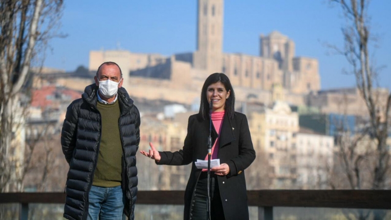 La portaveu d'ERC, Marta Vilalta, i el paer en cap de Lleida Miquel Pueyo, en l'acte d'aquest dissabte.