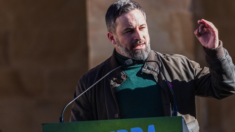 2/2/22-El presidente de Vox, Santiago Abascal, interviene en un acto electoral en la Plaza Mayor de Soria, a 30 de enero de 2022