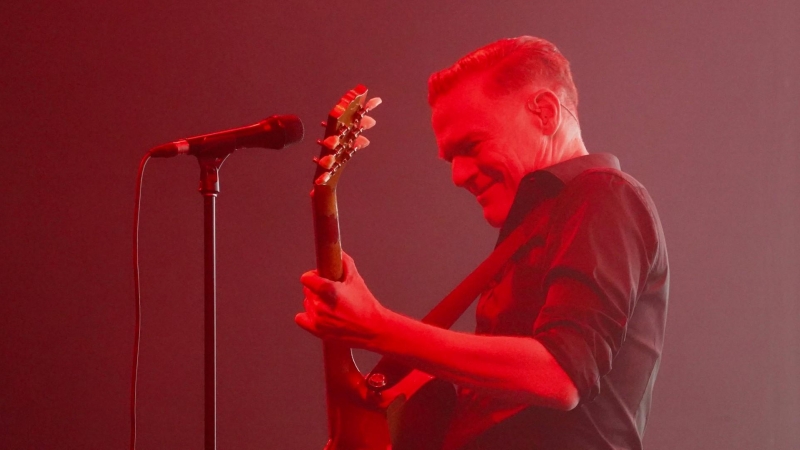 02/03/2022 - Bryan Adams, al concert del Palau Sant Jordi.