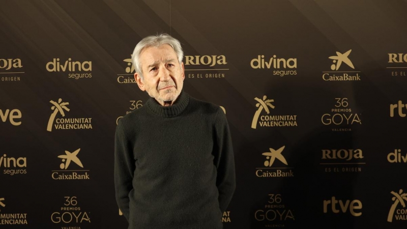 Imagen de archivo. José Sacristán posa en photocall tras recibir el Goya de Honor 2022.