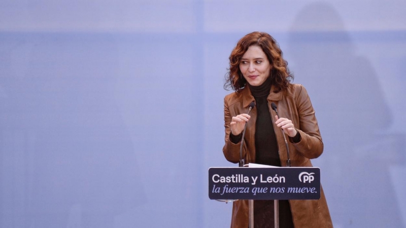 La presidenta de la Comunidad de Madrid, Isabel Díaz Ayuso, participa en una comida-mitin con afiliados del partido de Valladolid, en apoyo a la candidatura de Alfonso Fernández Mañueco.