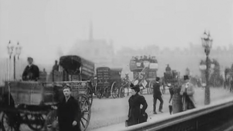 Fotograma de Blackfriars Bridge (1896) de Robert W. Paul