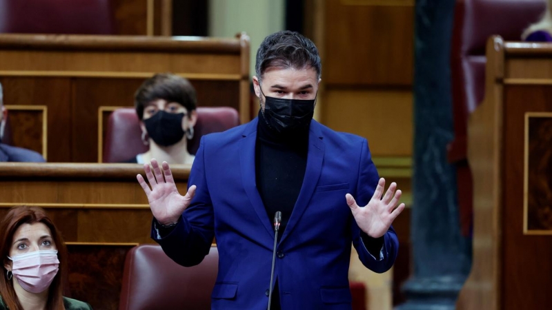 16/02/2022.- El portavoz de ERC, Gabriel Rufián durante su intervención en la sesión de control al Gobierno este miércoles en el Congreso de los diputados. EFE/ Javier Lizón