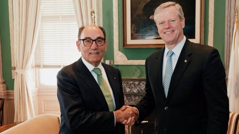 El presidente de Iberdrola, Ignacio Galán, y el gobernador de Massachusetts, Charlie Baker.