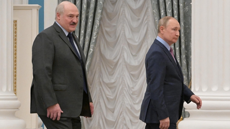 El presidente ruso Vladimir Putin y el presidente bielorruso Alexander Lukashenko