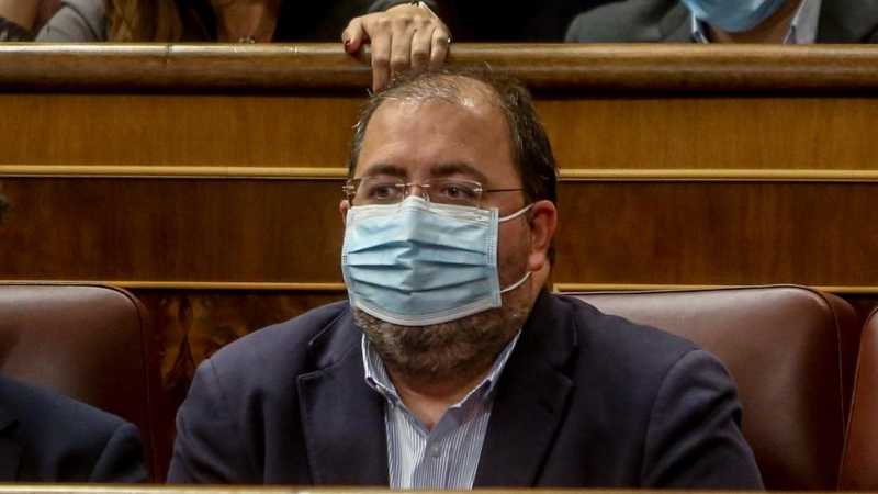 El diputado del PP Alberto Casero en una sesión plenaria en el Congreso de los Diputados, a 22 de febrero de 2022, en Madrid.