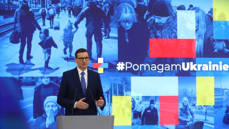 El primer ministro polaco, Mateusz Morawiecki, durante una rueda de prensa en Varsovia este 7 de marzo de 2022.