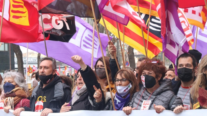 16/03/2022 - Manifestació dels sindicats de l'ensenyament d'aquest dimecres, durant la segona jornada de la vaga de docents.