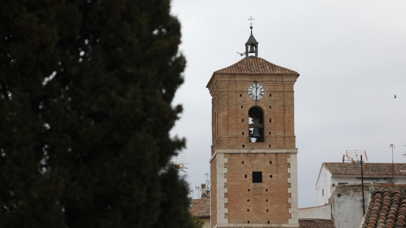 Vista de la torre del Reloj en Chinchón, a 26 de febrero de 2022, en Madrid (España)-24/3/22