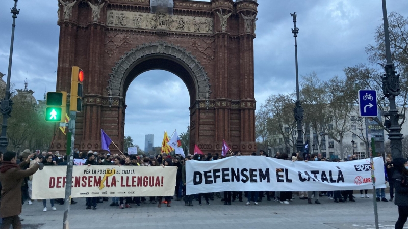 Una imatge de l'inici de la mobilització a l'Arc del Triomf de Barcelona.
