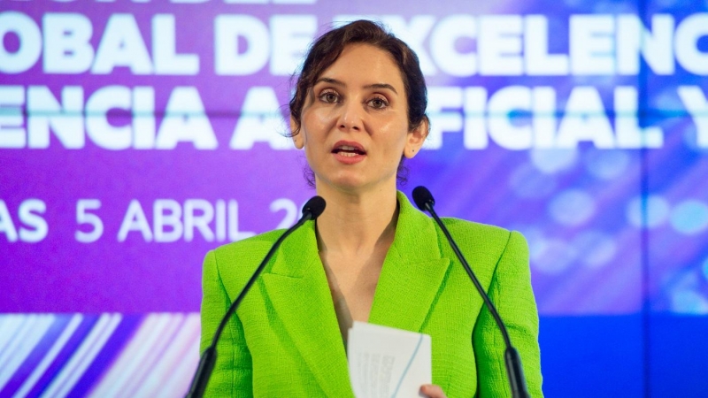 6/4/22-La presidenta de la Comunidad de Madrid, Isabel Díaz Ayuso, interviene en la inauguración del Centro Global de Excelencia e Inteligencia Artificial y Datos de Hewlett Packard Enterprise, a 5 de abril de 2022, en Las Rozas, Madrid (España).
