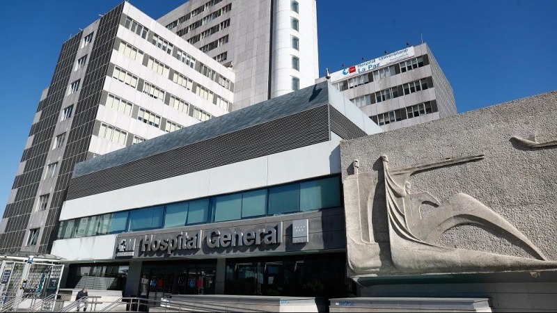 Fachada del Hospital de La Paz.