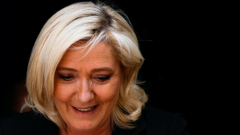 15/04/2022 Marine Le Pen, durante un momento de su campaña electoral en Lauris, cerca de Marsella