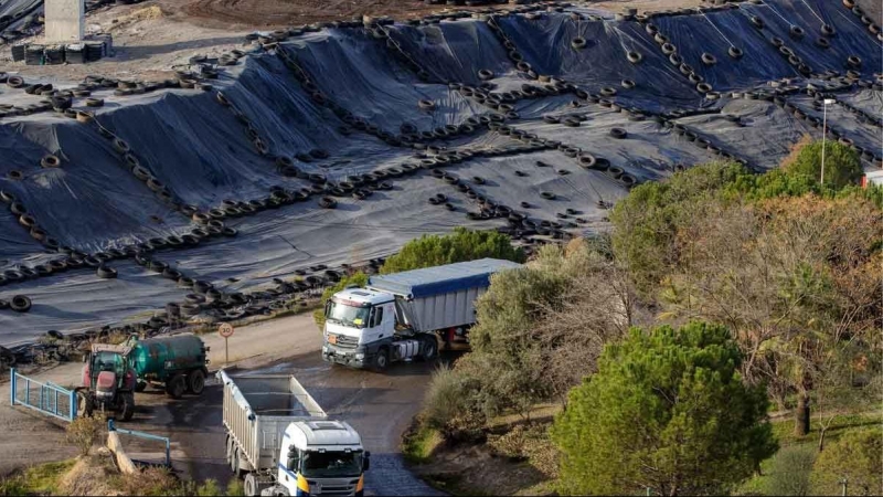El vertedero de Nerva, en Huelva, al borde del colapso tras llegar sustancias tóxicas y residuos de Montenegro.