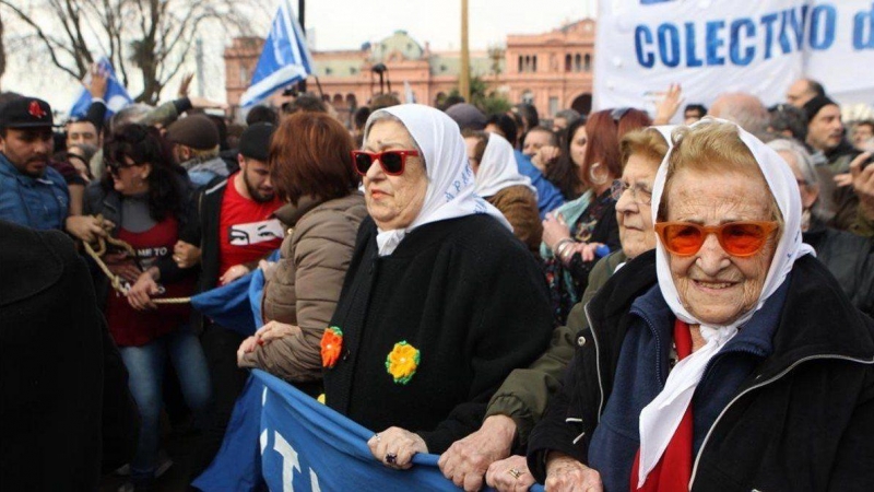 Madres de Plaza de Mayo