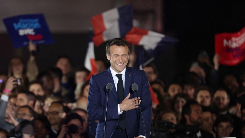 30/04/2022. Emmanuel Macron celebra su reelección como presidente de Francia, a 24 de abril de 2022.