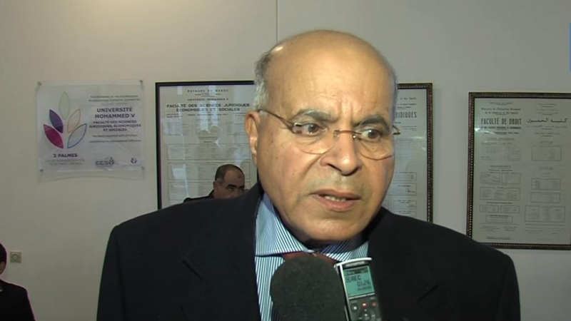 El jurista marroquí Miloud Loukili en una entrevista para la agencia de noticias MAP.