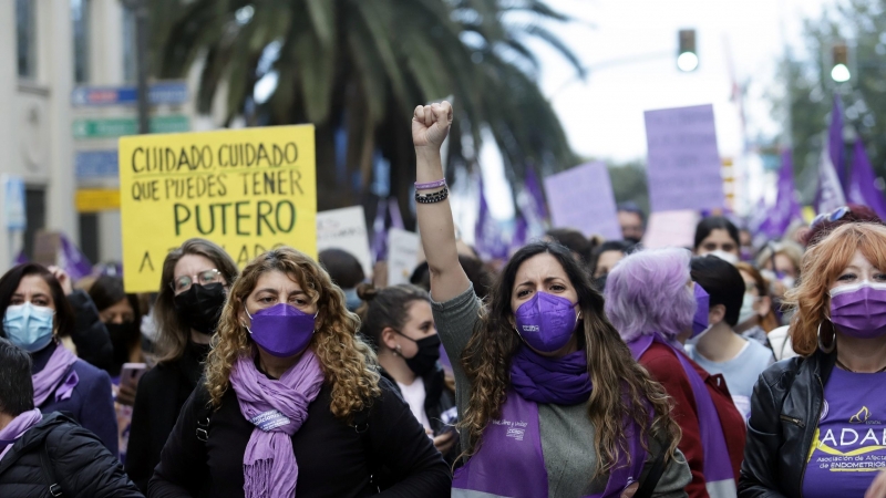 6/5/22-Mujeres manifestándose, a 8 de marzo de 2022, en Málaga.