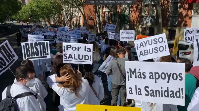 Manifestación en Madrid a raíz de la huelga de médicos hospitalarios contra la temporalidad