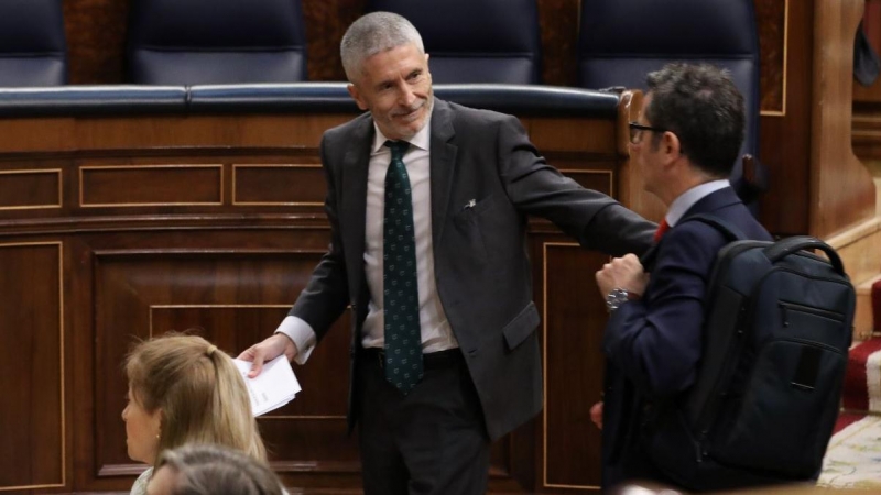El ministro de la Presidencia, Relaciones con las Cortes y Memoria Democrática, Felix Bolaños, y el ministro del Interior, Fernando Grande-Marlaska, en el Congreso, a 12 de mayo de 2022, en Madrid.