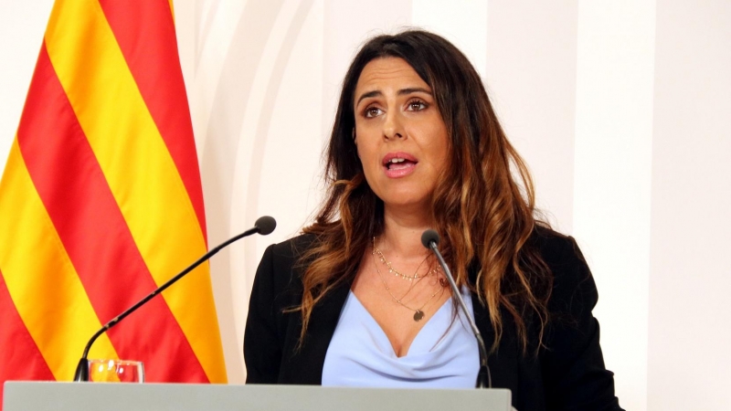 La portaveu del Govern, Patrícia Plaja, durant una roda de premsa.