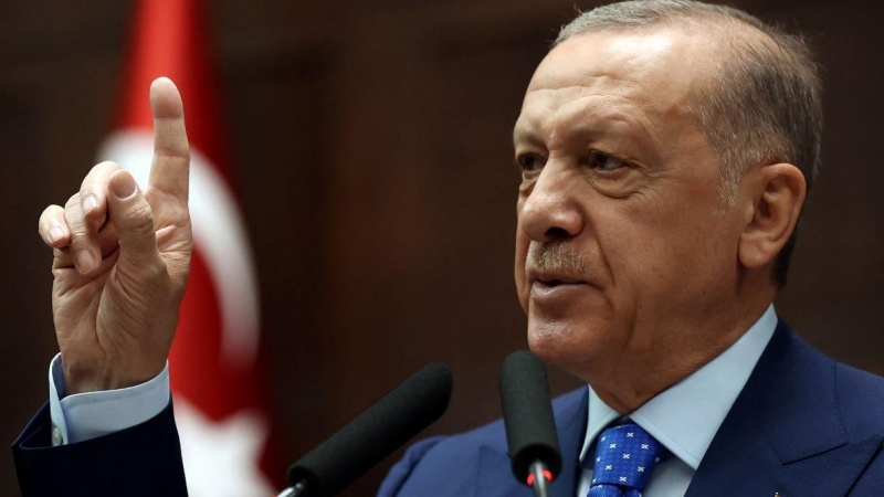 El presidente de Turquía y líder del Partido Justicia y Desarrollo, Recep Tayyip Erdogan, pronuncia un discurso en Ankara, a 18 de mayo de 2022.