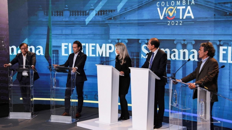 24/05/2022 Candidatos a las elecciones presidenciales en Colombia debaten en un programa de una cadena televisiva, a 24 de mayo de 2022.