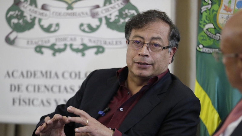 24/05/2022-El candidato presidencial por la coalición Pacto Histórico, Gustavo Petro, el 24 de mayo durante una reunión con la Academia de Ciencias en Bogotá (Colombia)