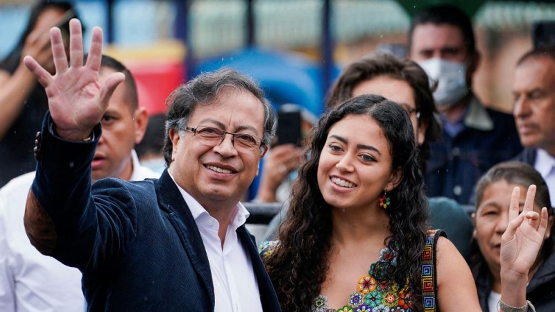 Gustavo Petro, tras votar este domingo en Bogotá.