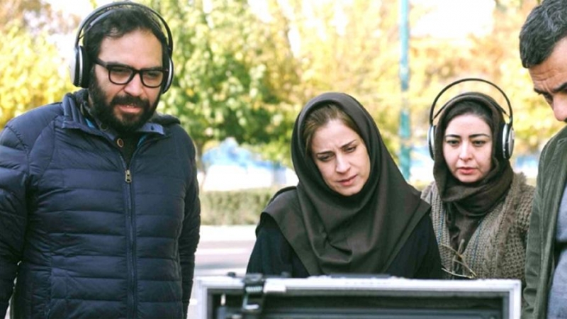 31/05/2022. La directora y protagonista Maryam Moghadam y a su izquierda, el codirector Behtash Sanaeeha, en el rodaje.