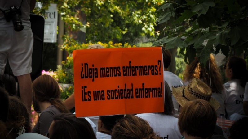 Pancarta en la manifestación de enfermeras este sábado en Madrid