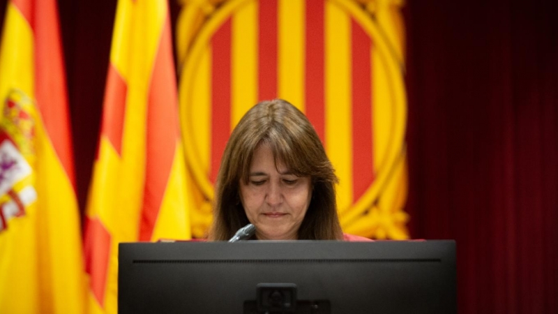 La presidenta del Parlament, Laura Borràs, en una sesión de control, en el Parlament de Cataluña, a 8 de junio de 2022.