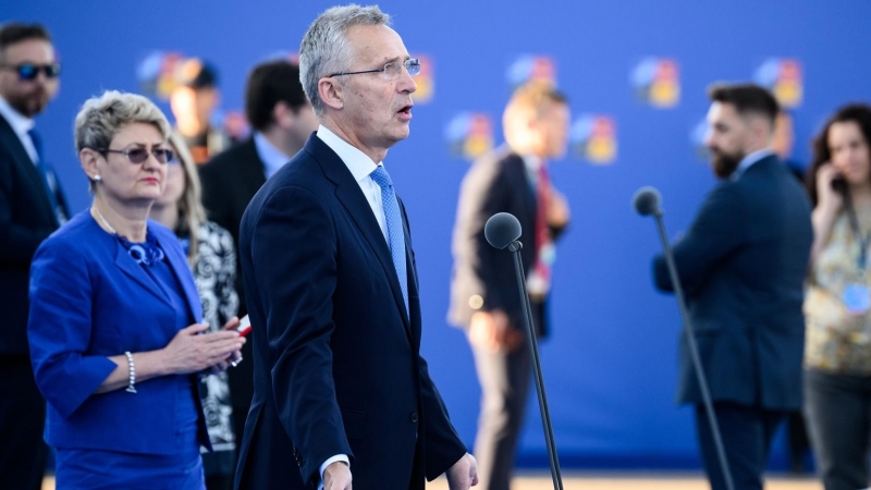 El Secretario General de la OTAN, Jeans Stoltenberg, en una rueda de prensa a su llegada a la cumbre de la OTAN en Madrid.