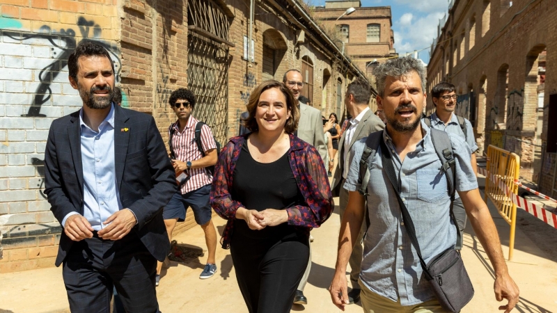 06/2022 - Visita de obras a Can Batlló de la alcaldesa, Ada Colau, y el conseller de Treball, Roger Torrent.