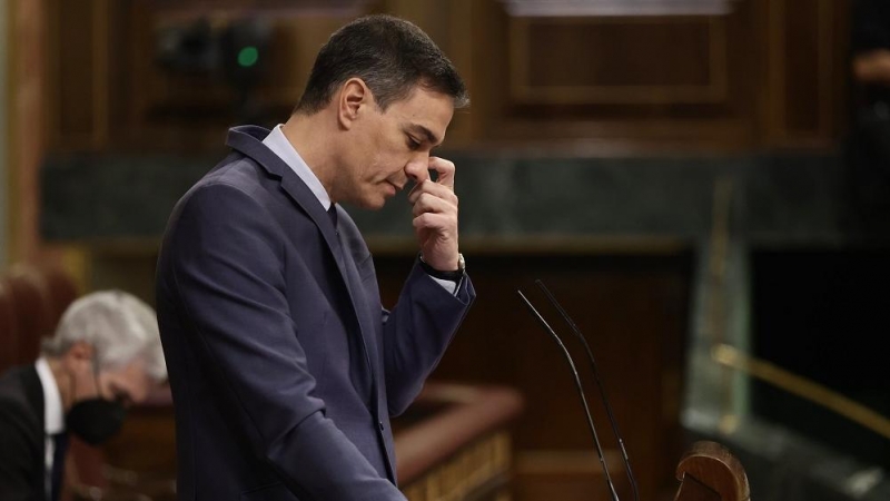 El presidente del Gobierno, Pedro Sánchez, interviene en una sesión plenaria, en el Congreso de los Diputados, a 30 de marzo de 2022, en Madrid (España).