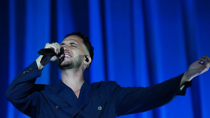 El cantante C. Tangana durante su actuación en el festival de O Son do Camiño