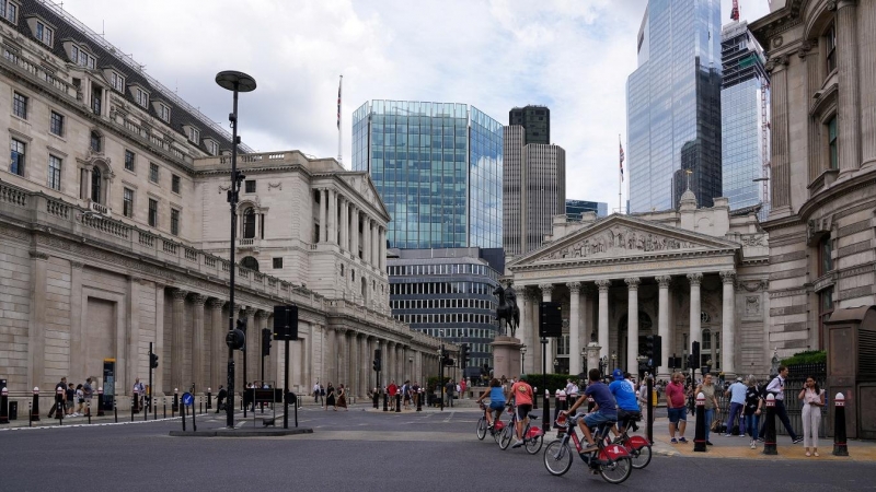 Vista de la sede del Banco de Inglaterra, en la City londinense. REUTERS/Maja Smiejkowska