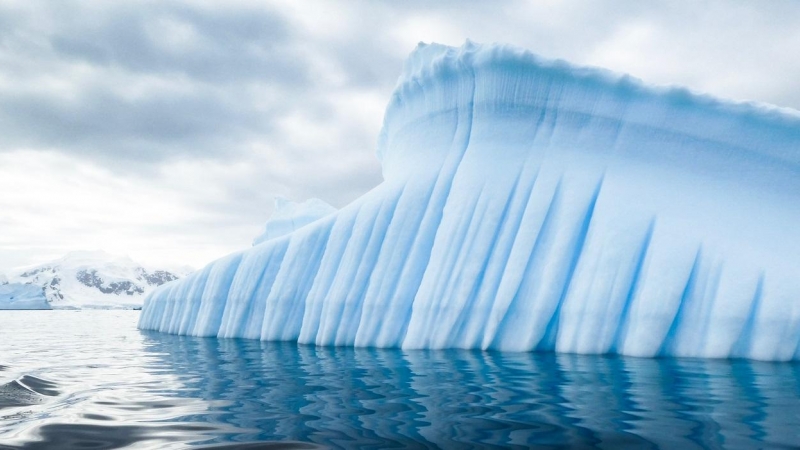 10/08/2022 Imagen de la capa de un glaciar en la Antártida Oriental.