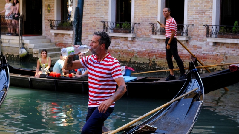 Gondolero en Venecia