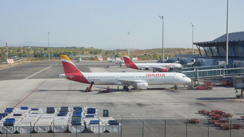 Pista de aviones en el aeropuerto Adolfo Suárez Madrid-Barajas, a 12 de agosto de 2022.