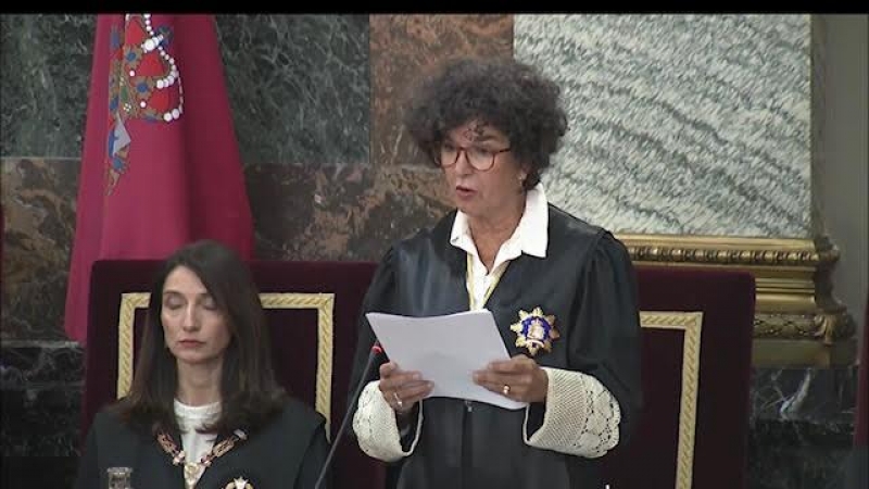 La teniente fiscal María Ángeles Sánchez Conde lee el discurso que había preparado Álvaro García, el nuevo fiscal general del Estado, en la apertura del año judicial, sobre la memoria de la Fiscalía de 2021