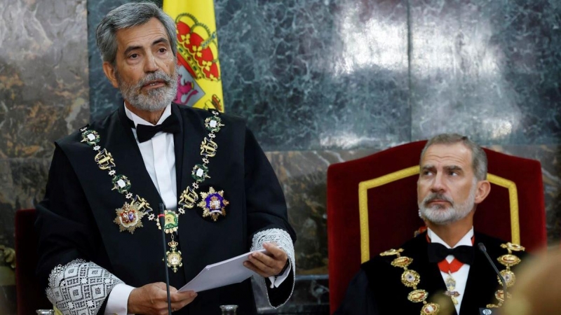 El presidente del Tribunal Supremo, Carlos Lesmes, ante el rey Felipe, interviene en el acto de apertura del Año Judicial en la sede del Tribunal, en Madrid, a 7 de septiembre de 2022.