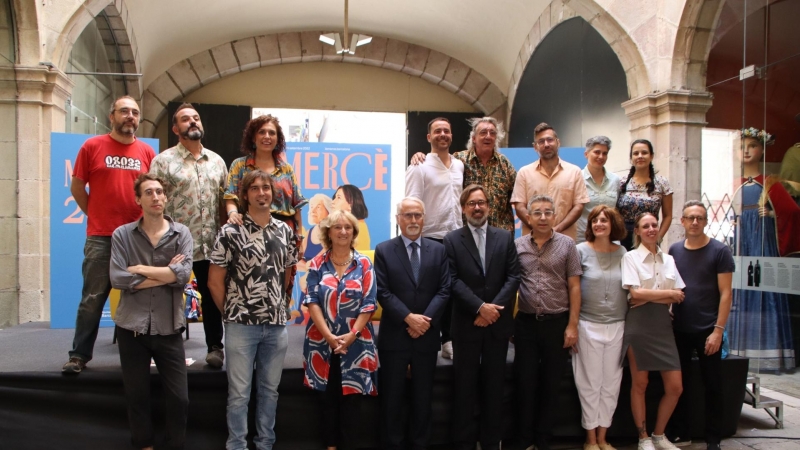 12/09/2022 - Foto de grup de la presentació del programa de mà de les festes de la Mercè d'aquest 2022.