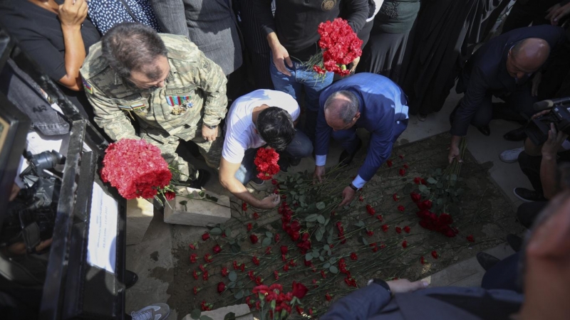 Funeral en Bakú por los militares muertos durante los últimos enfrentamientos en la frontera con Armenia, a 14 de septiembre de 2022.