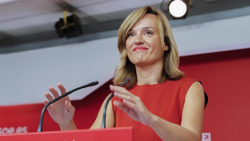 La portavoz de la Comisión Ejecutiva Federal del partido socialista, Pilar Alegría, ofrece una rueda de prensa en la sede del PSOE en Madrid, este lunes